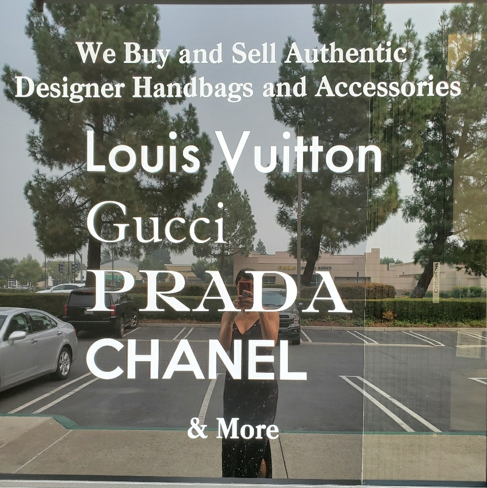 Meet your Posher, Daniela